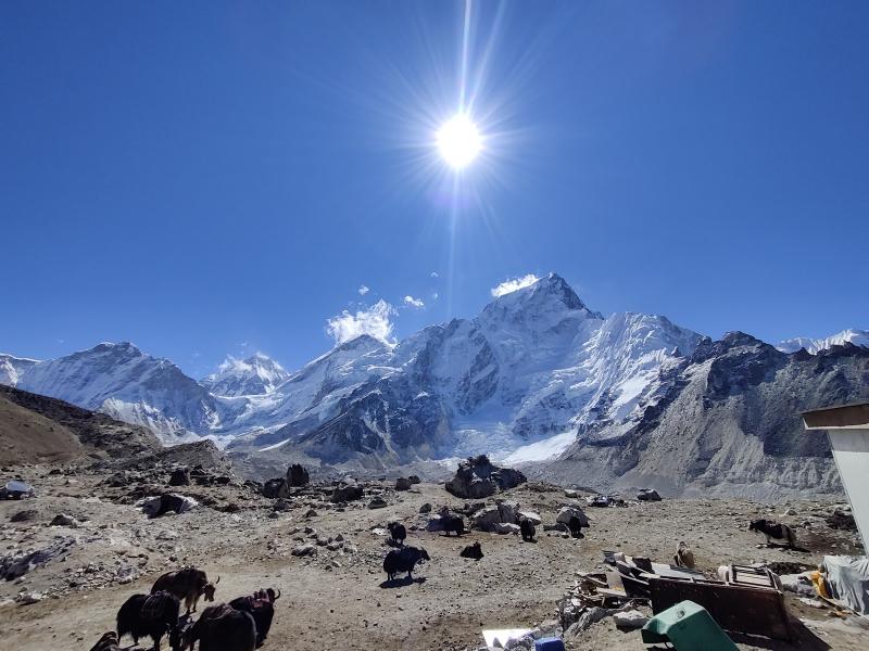 Trek to Deboche