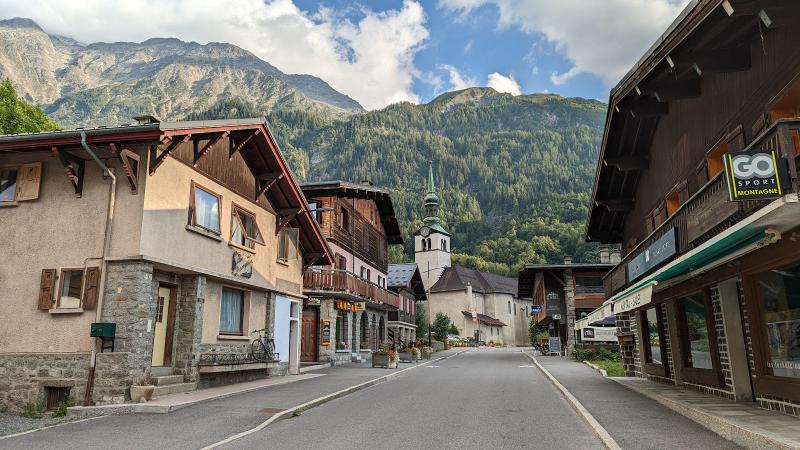 Trek from Les Houches to Les Contamines