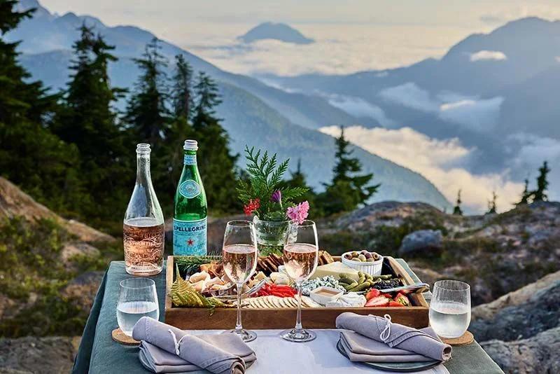 Alpine Heli Experience - Sip to Sky